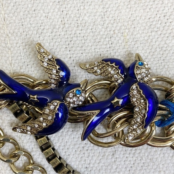 Betsey Johnson blue enamel bird statement necklace. - Picture 5 of 6